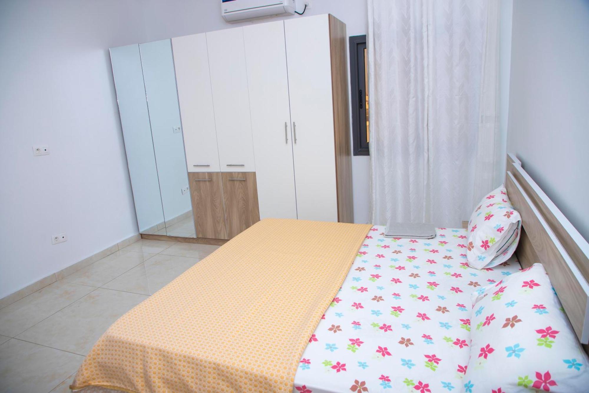 Residence Teranga Immo Luxe Residence Ndoumbe Sylla Dakar Eksteriør bilde