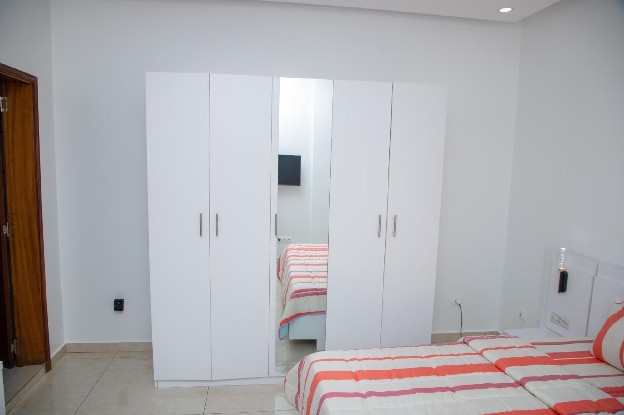 Residence Teranga Immo Luxe Residence Ndoumbe Sylla Dakar Eksteriør bilde